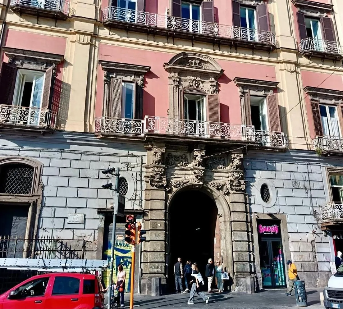 Maison Ludovin ナポリ